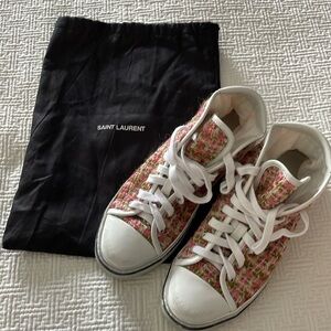 Saint Laurent Malibu Bedford Tweed High Top Sneaker - Woman
Size 38 EU/ 8 US